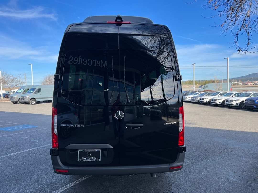 2025 Mercedes-Benz Sprinter 2500 Passenger 170 WB - Image 7