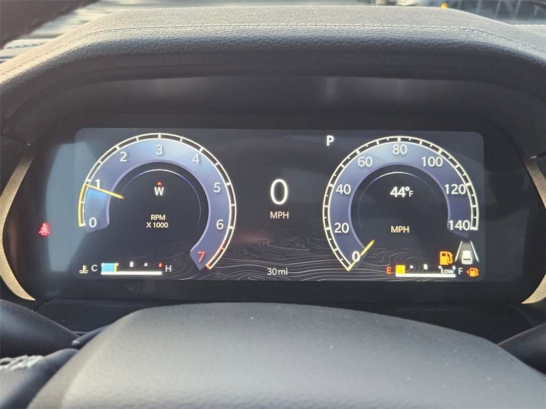 2025 Jeep Grand Cherokee Limited - Image 16