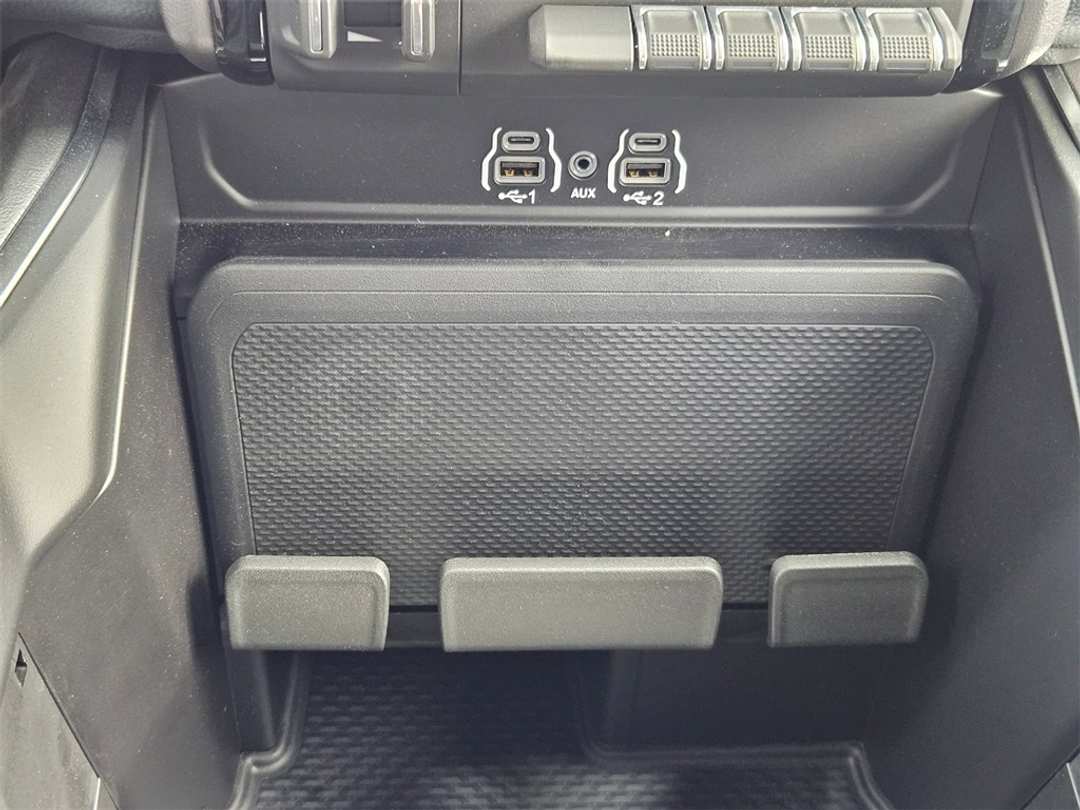 2026 Ram 2500 Big Horn - Image 25