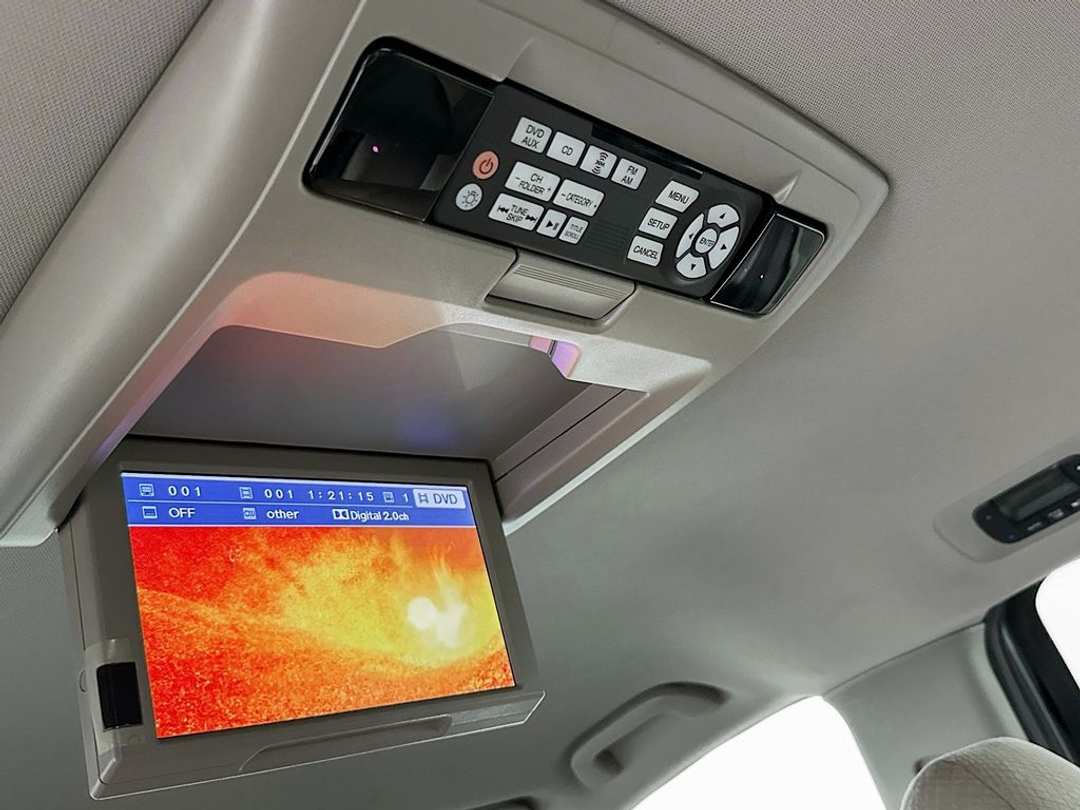 2017 Honda Odyssey SE - Image 23