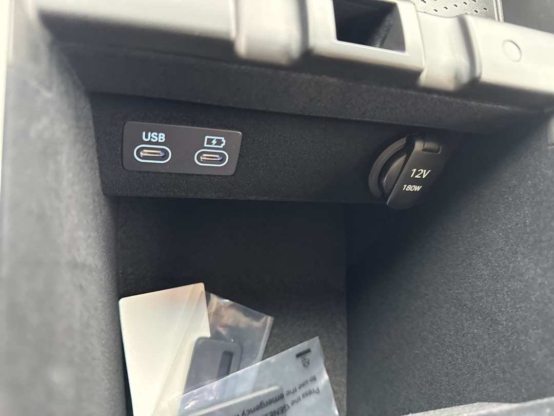 2026 Genesis Gv70 2.5T Advanced - Image 30