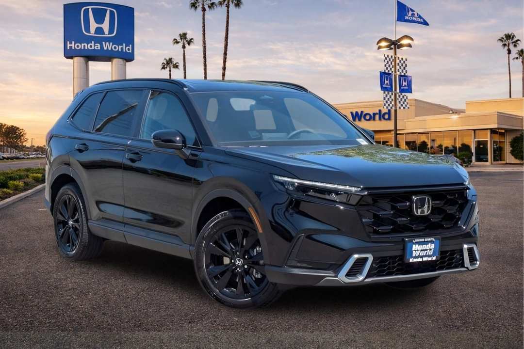 2026 Honda CR-V Sport Touring - Image 2