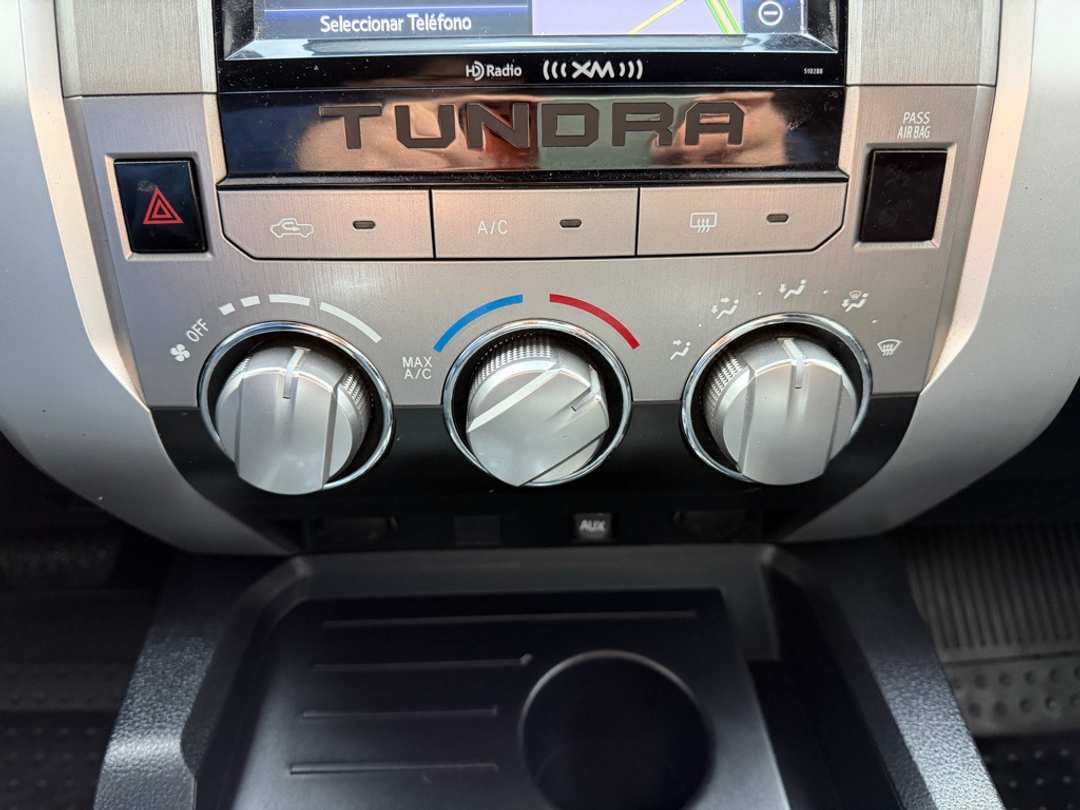 2018 Toyota Tundra SR5 - Image 23