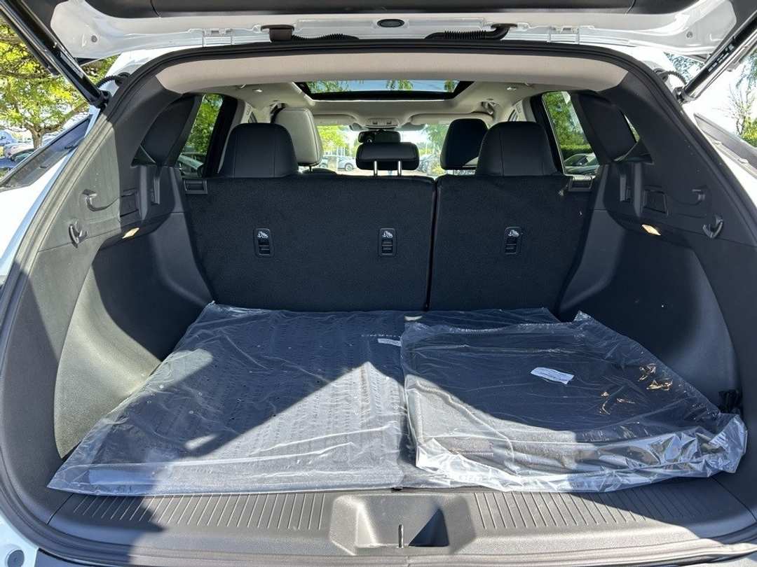 2025 Nissan Murano SL - Image 26