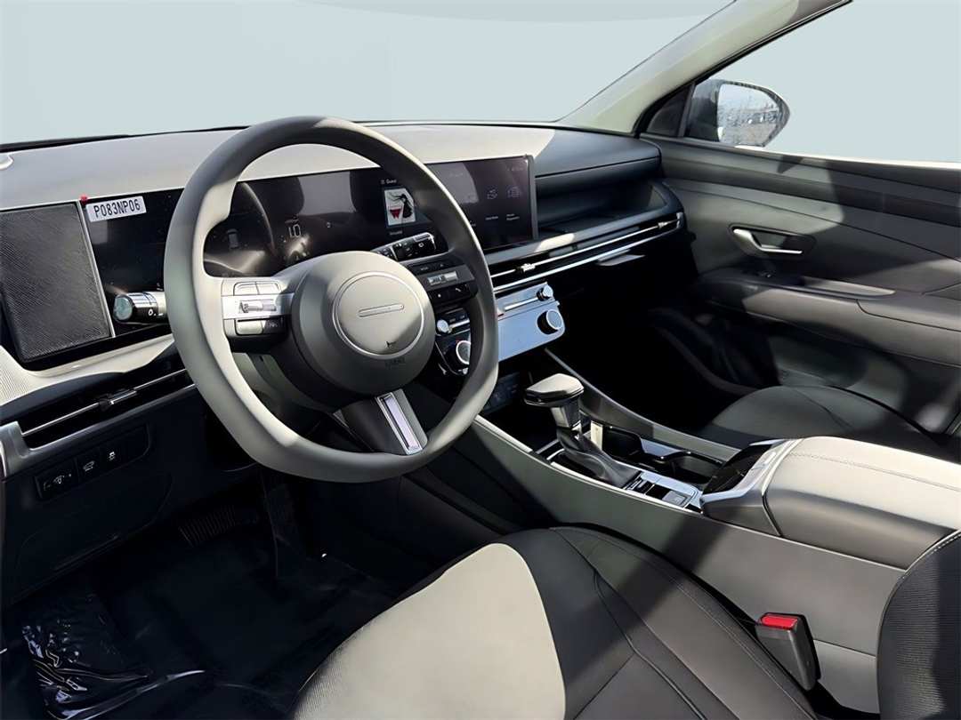 2026 Hyundai Tucson SEL - Image 16