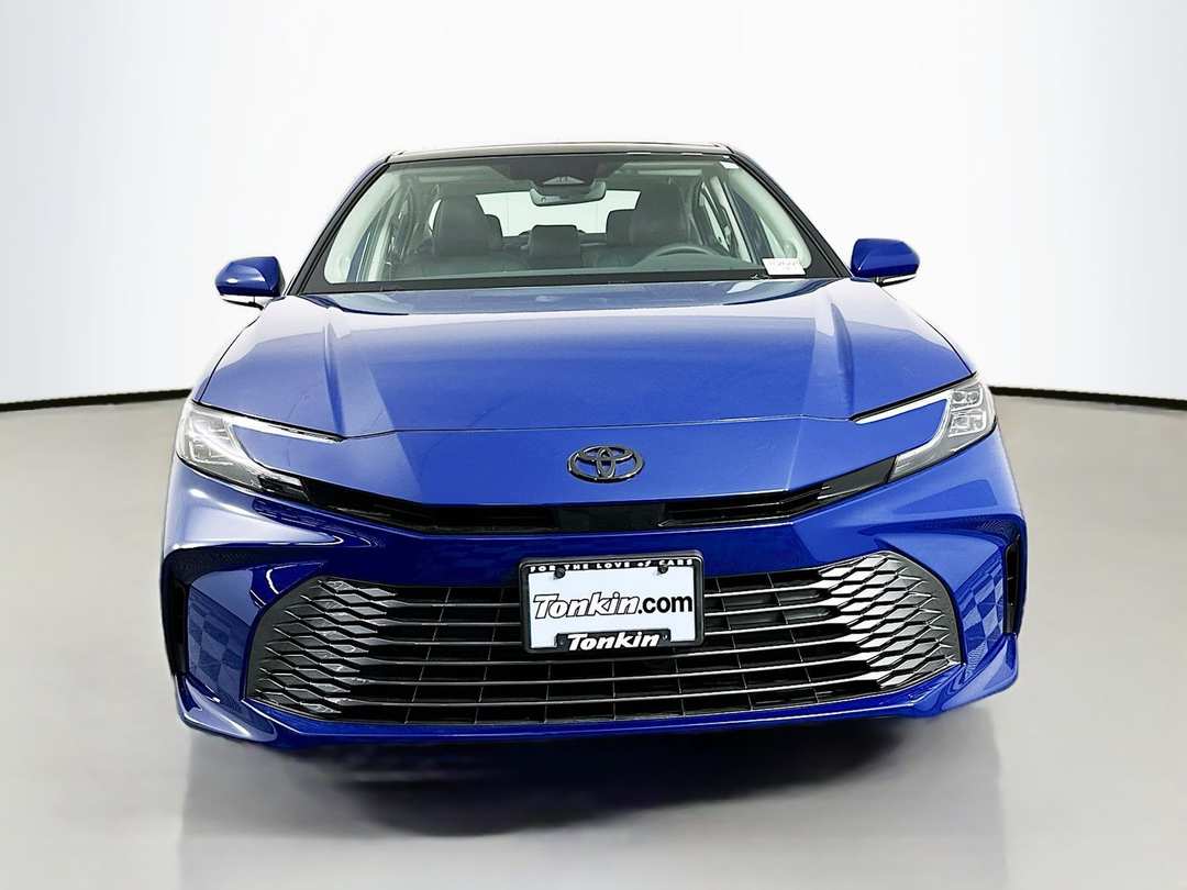 2026 Toyota Camry XLE - Image 2