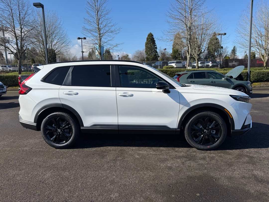 2026 Honda CR-V Sport Touring - Image 9