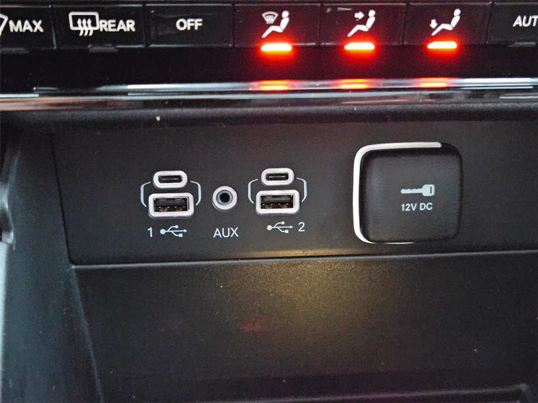 2025 Jeep Grand Cherokee Limited - Image 25