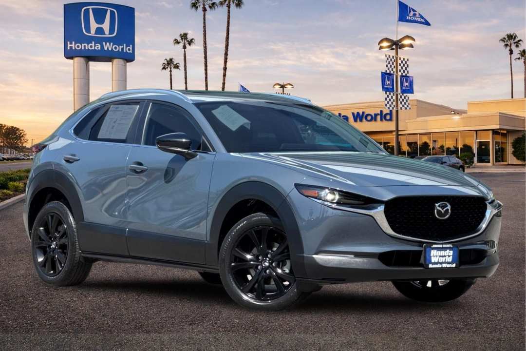 2023 MAZDA Cx-30 2.5 S Carbon Edition - Image 2