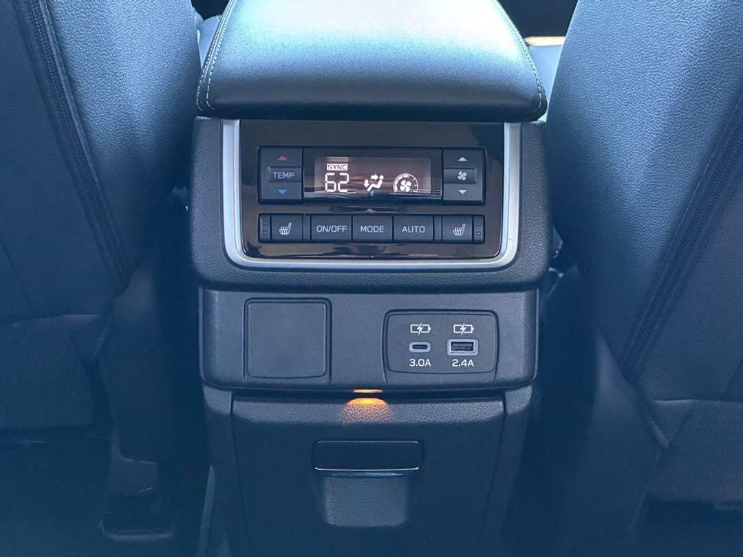 2023 Subaru Ascent Onyx Edition - Image 23