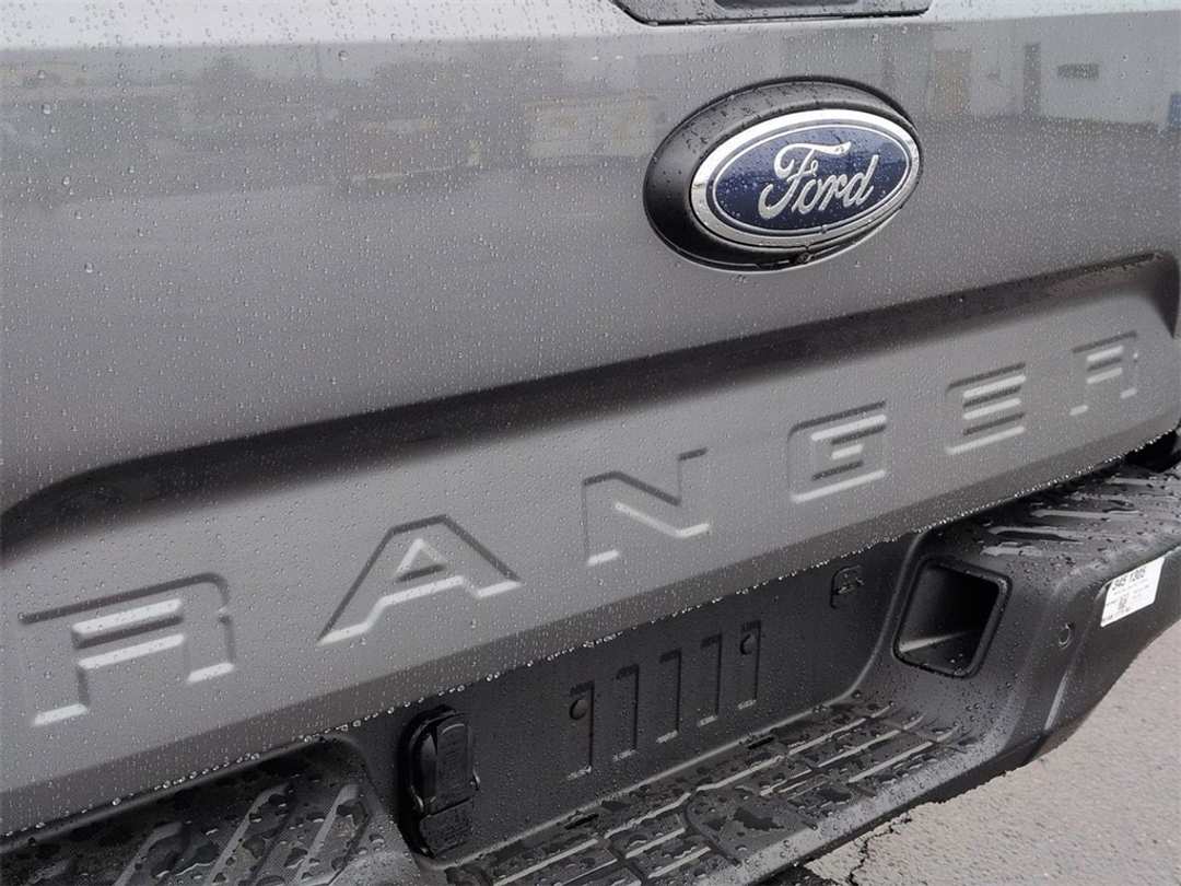 2025 Ford Ranger XLT - Image 25