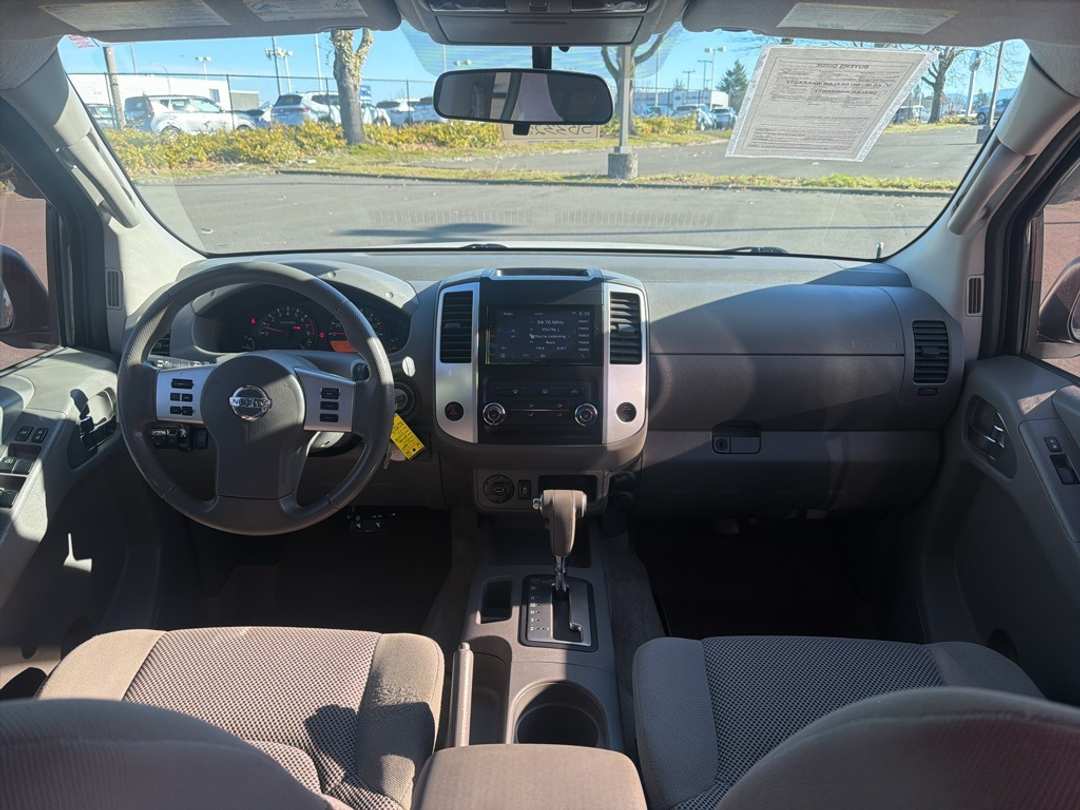 2013 Nissan Frontier SV - Image 24