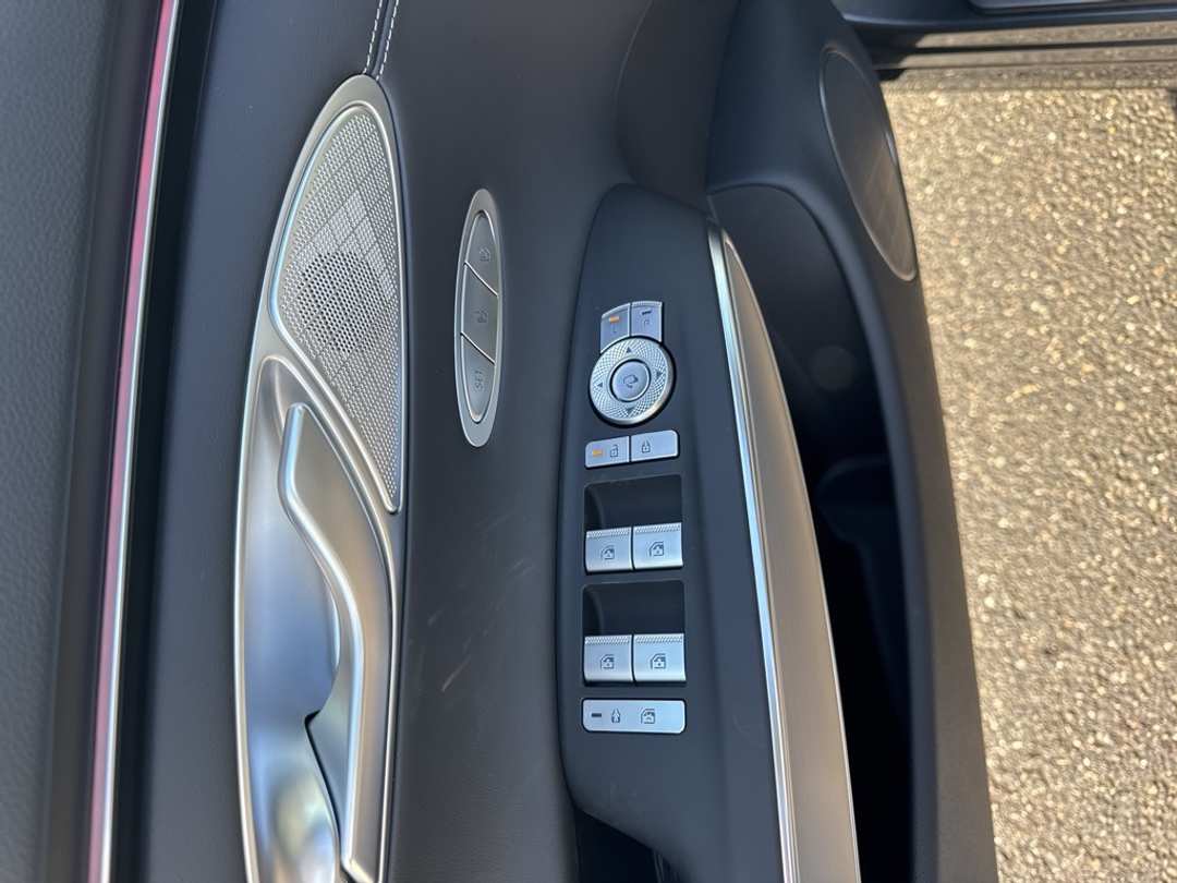 2026 Genesis Gv70 2.5T Select - Image 19