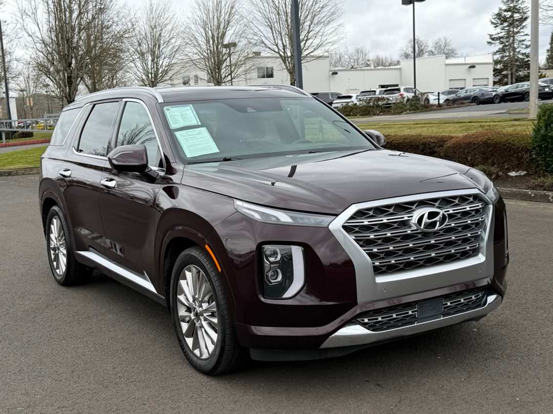 2020 Hyundai Palisade Limited - Image 2