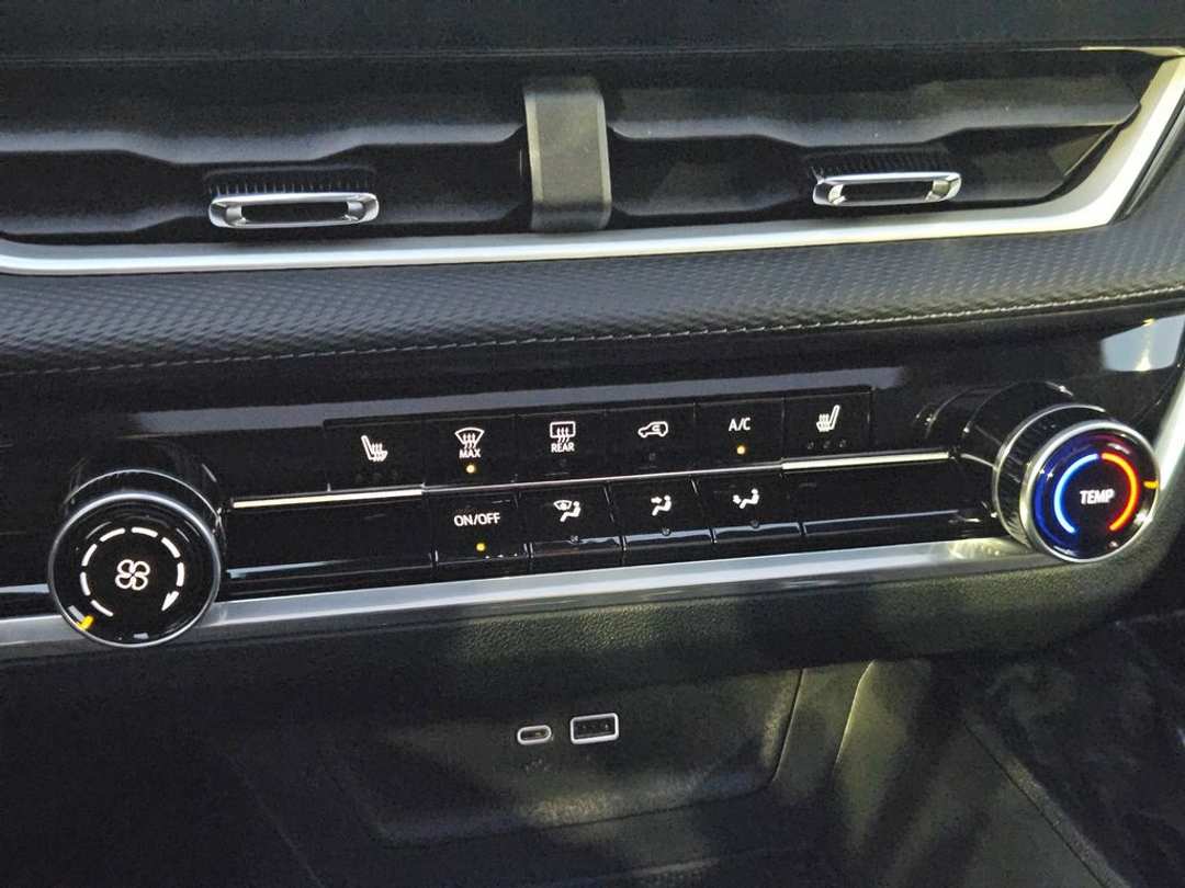 2026 Chevrolet Equinox LT - Image 22