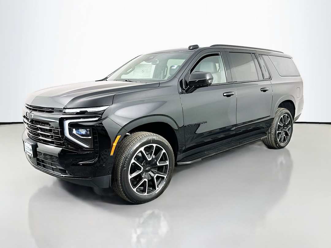 2026 Chevrolet Suburban RST - Image 3