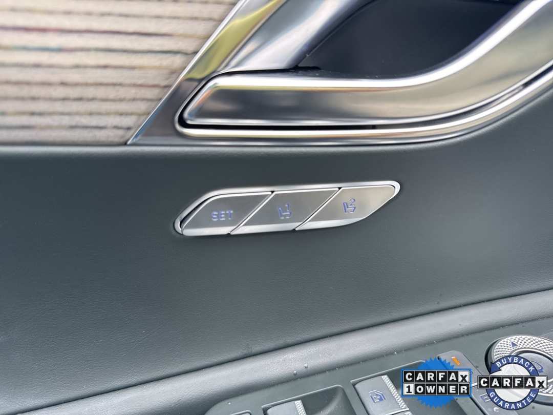 2025 Genesis Gv80 2.5T - Image 17