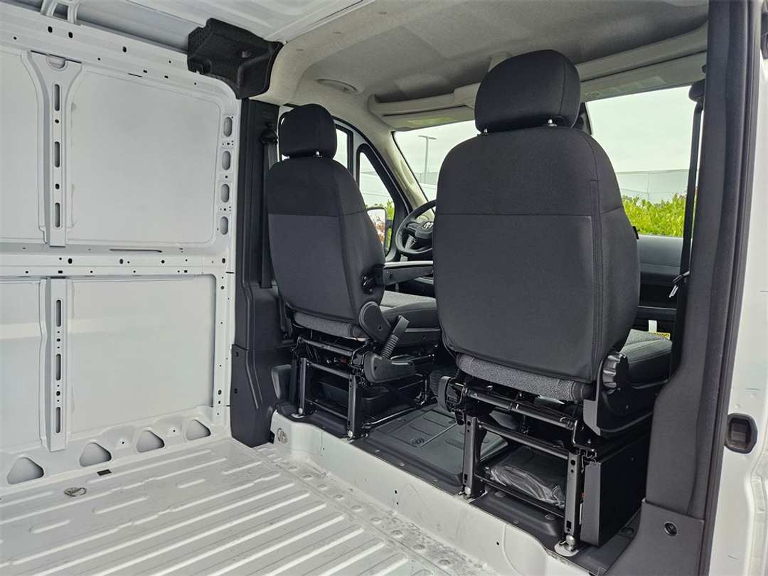 2026 Ram Promaster 1500 Low Roof - Image 36
