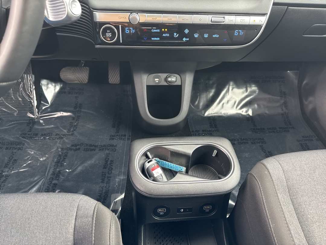 2024 Hyundai Ioniq 5 SEL - Image 23