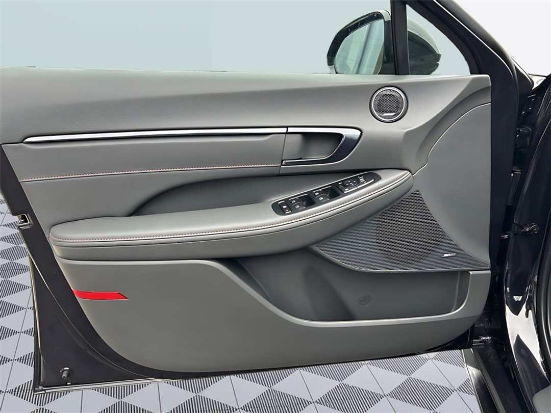 2026 Hyundai Sonata N Line - Image 10