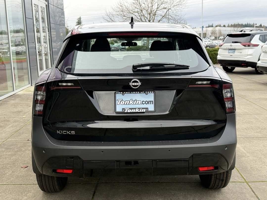 2026 Nissan Kicks S - Image 6