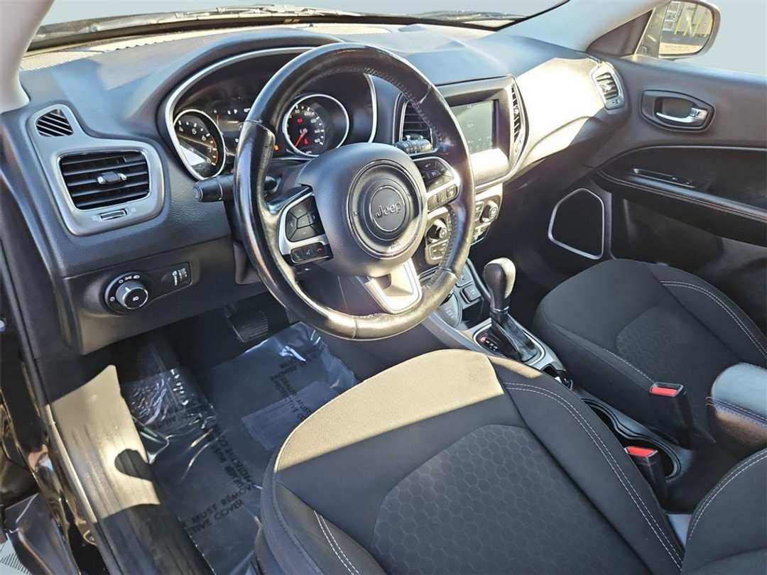 2021 Jeep Compass Sport - Image 13