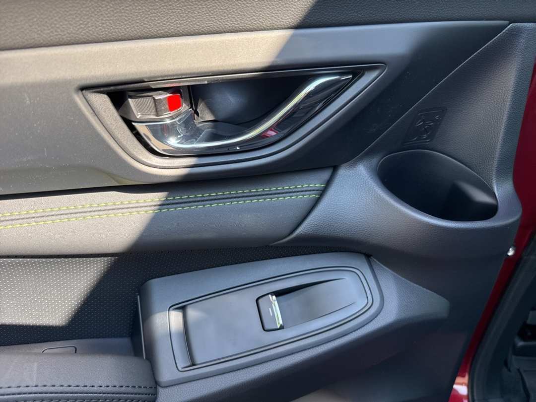 2025 Subaru Ascent Onyx Edition Touring - Image 20