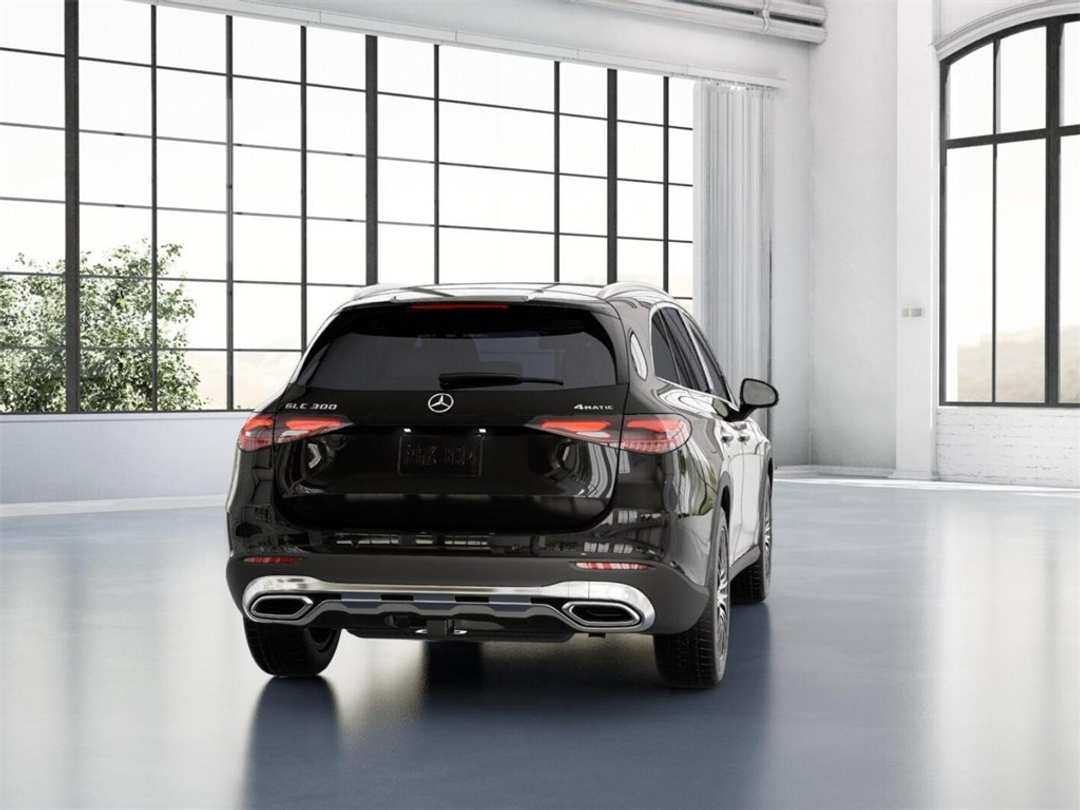 2026 Mercedes-Benz GLC GLC 300 - Image 24