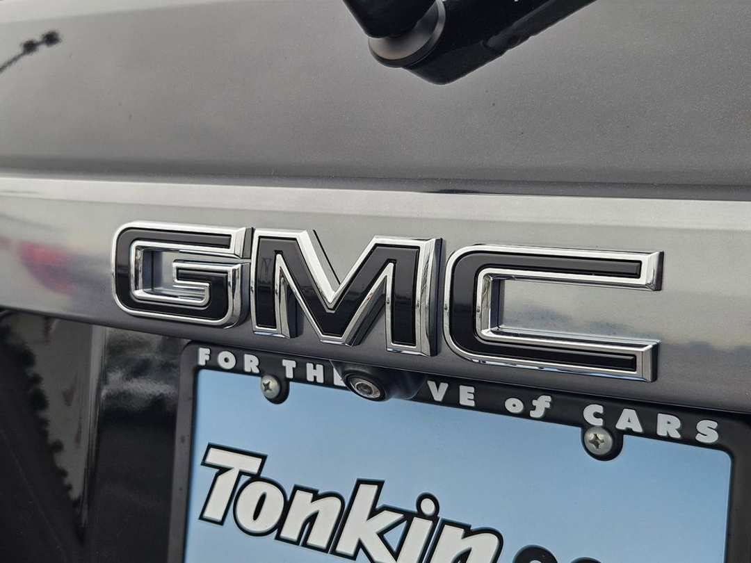 2021 GMC Acadia AT4 - Image 33