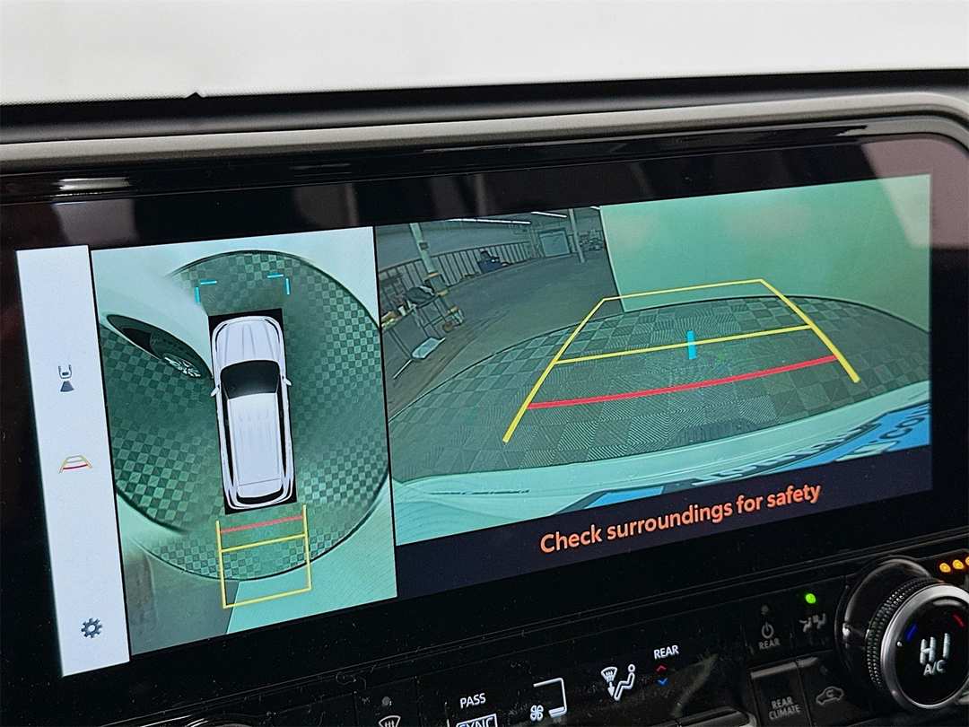 2026 Toyota Highlander Limited - Image 14