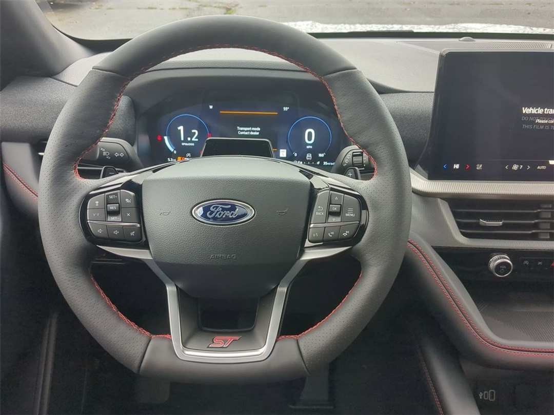 2026 Ford Explorer ST - Image 14
