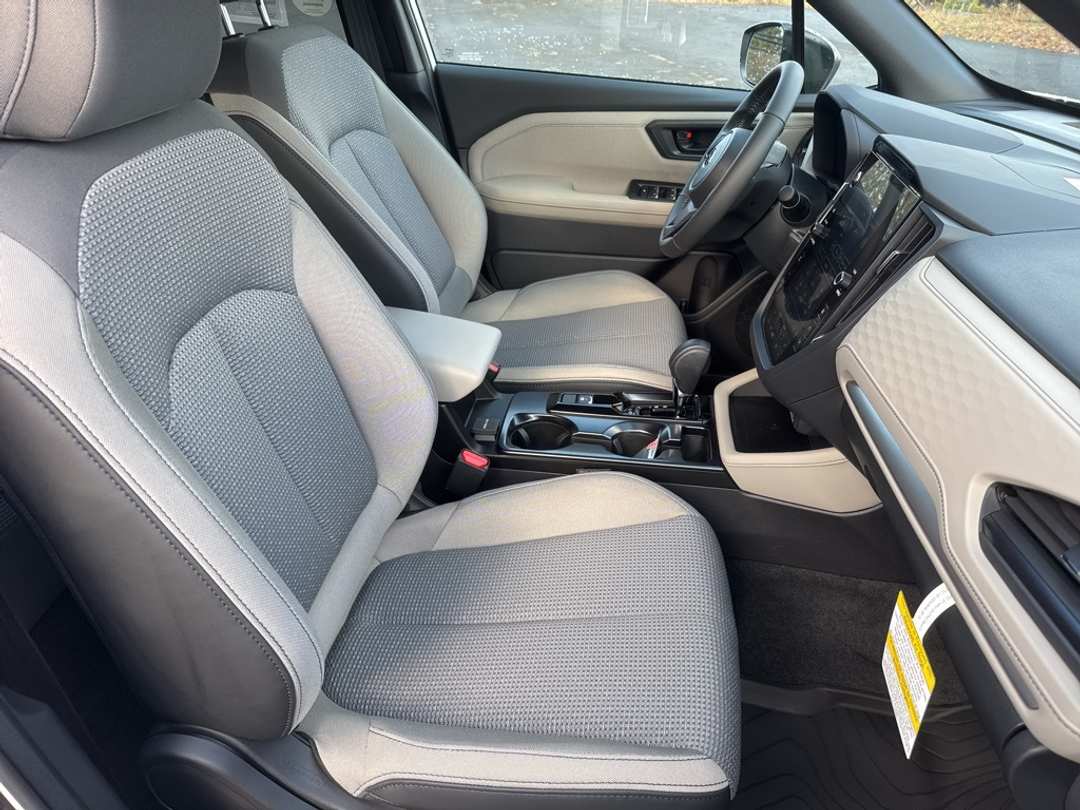 2026 Subaru Forester Premium - Image 28