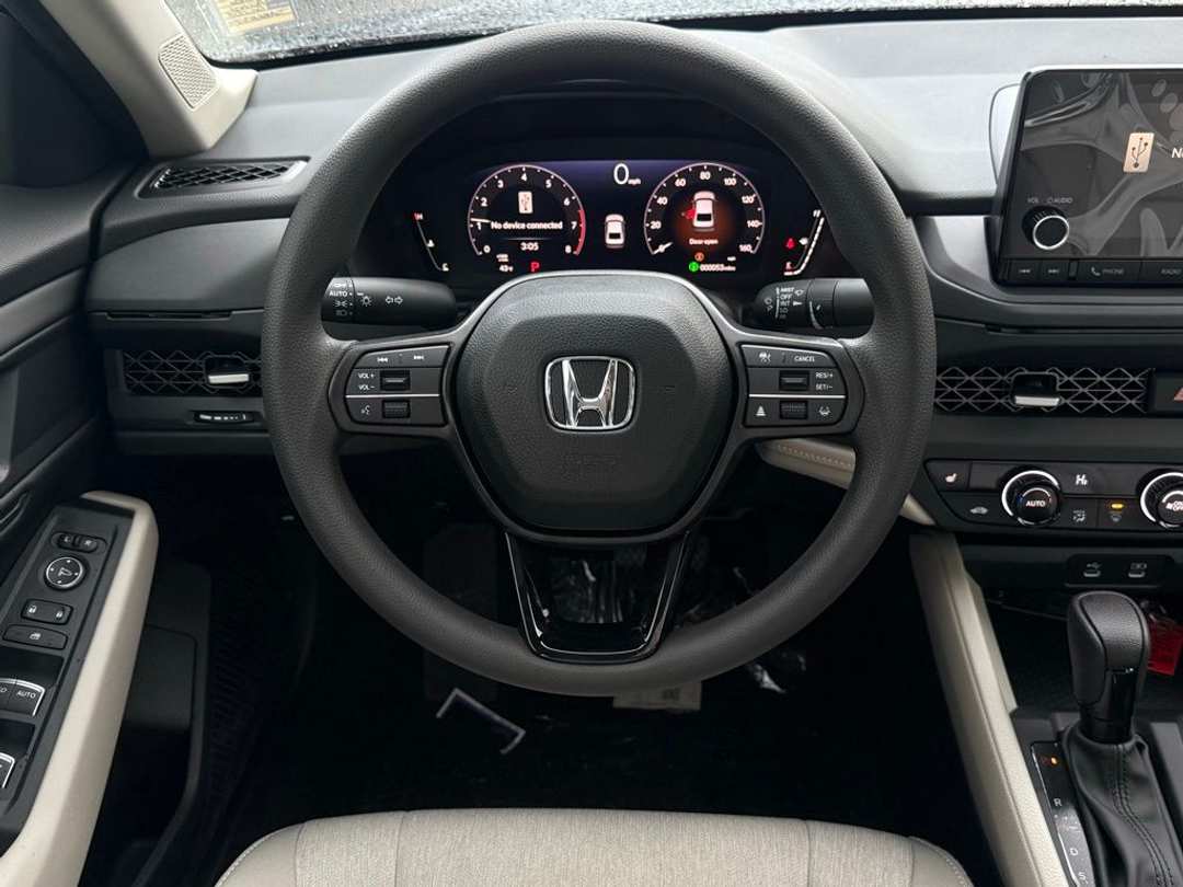 2025 Honda Accord SE - Image 19