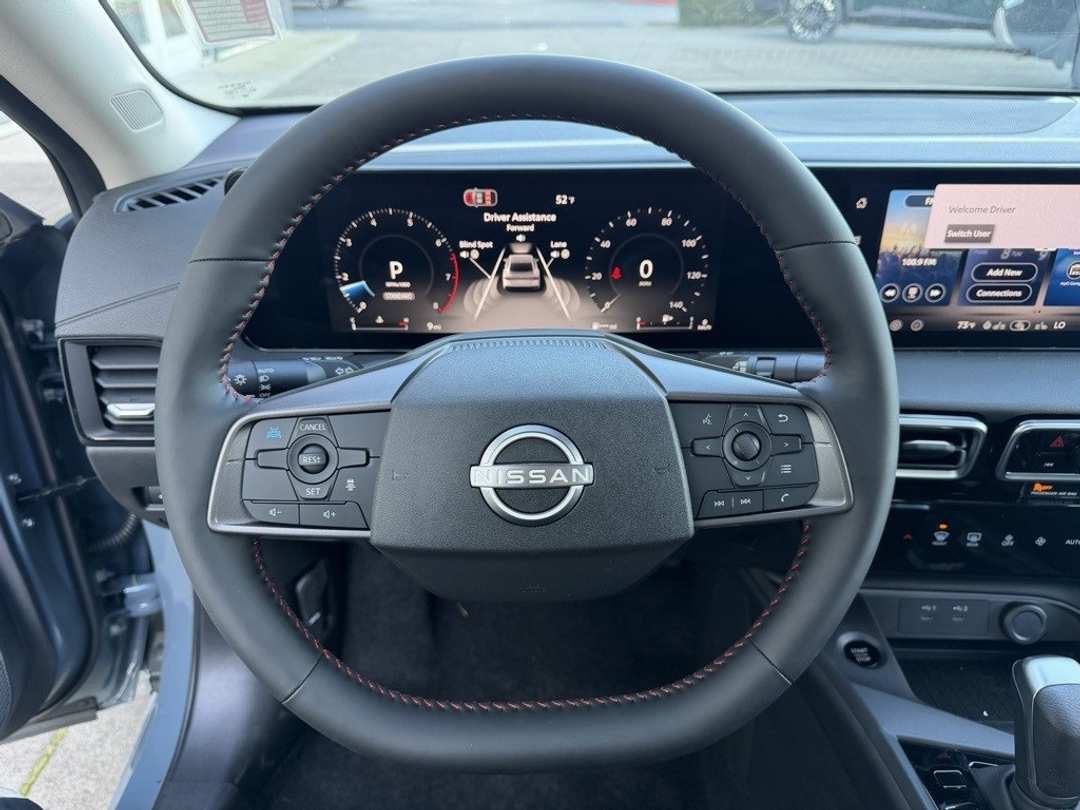 2026 Nissan Sentra SR - Image 19
