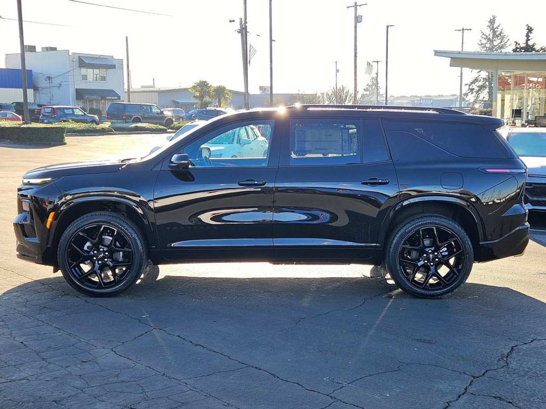 2026 Chevrolet Traverse RS - Image 3