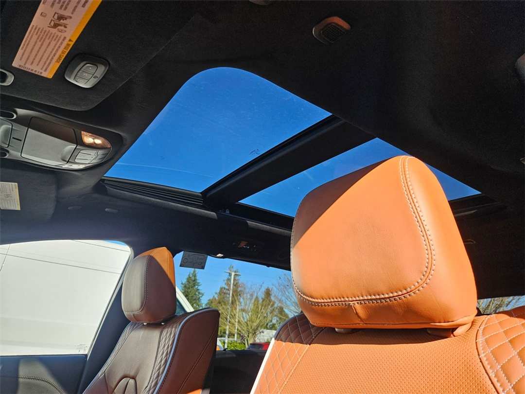 2026 Chrysler Pacifica Pinnacle - Image 26