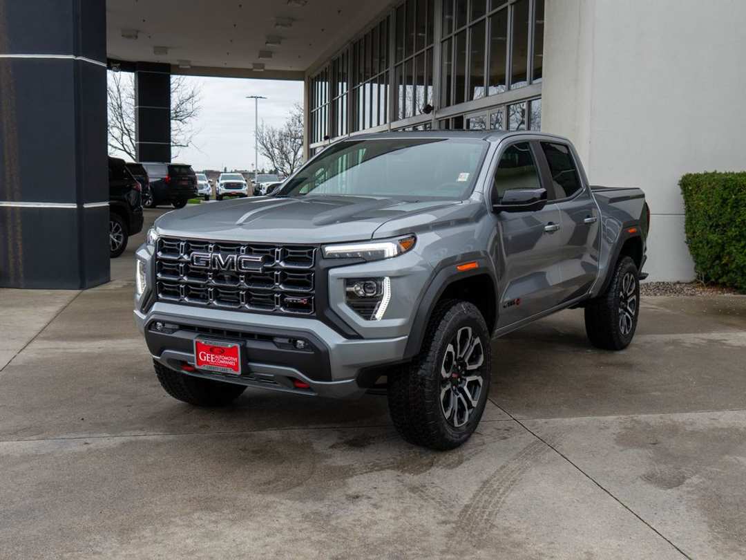 2026 GMC Canyon AT4 - Image 3