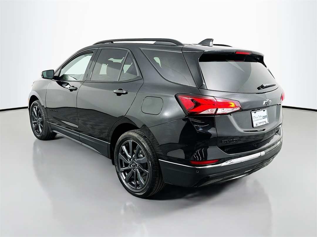 2022 Chevrolet Equinox RS - Image 5