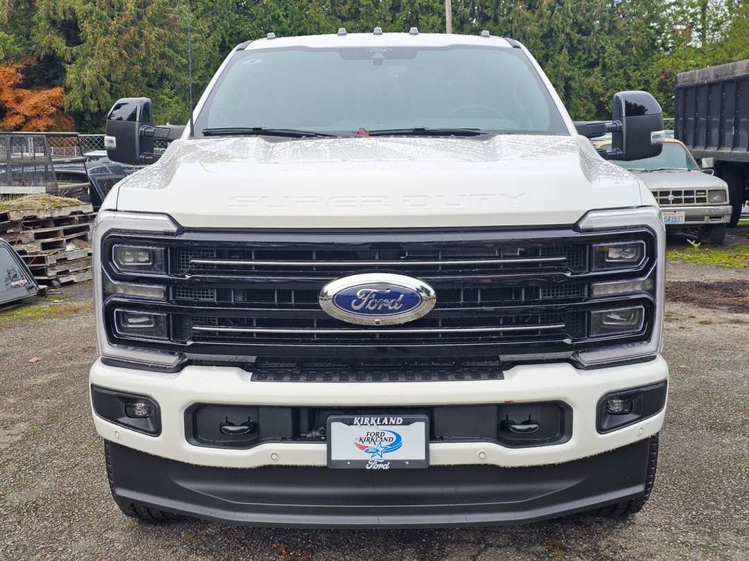 2026 Ford F-250Sd Platinum - Image 2