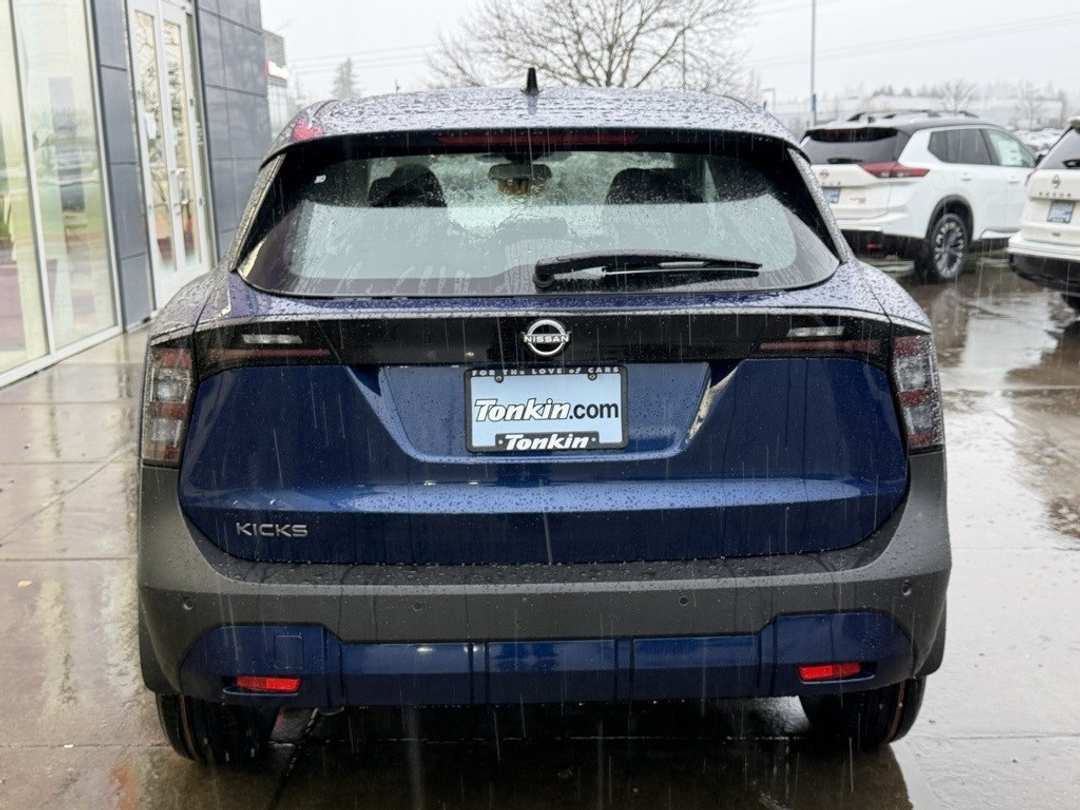 2026 Nissan Kicks S - Image 6