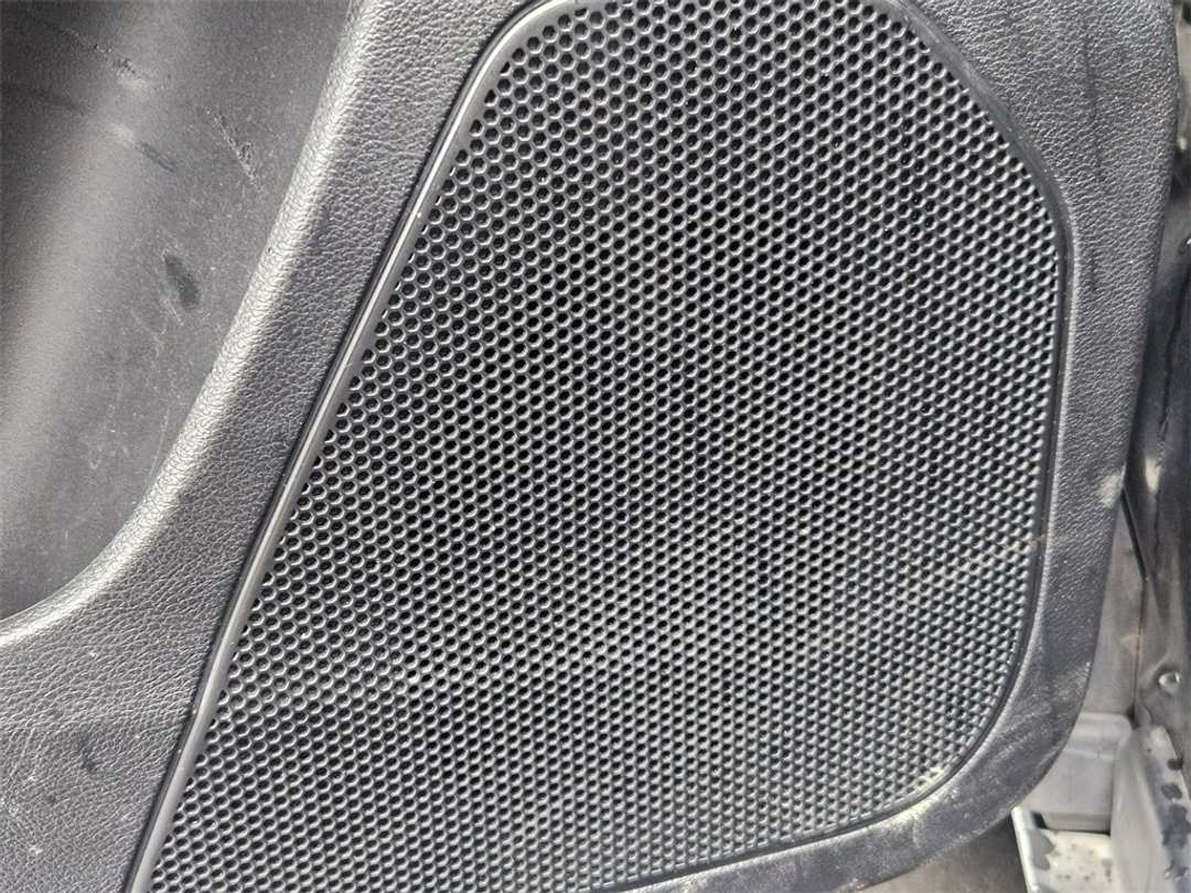 2016 Jeep Cherokee Latitude - Image 12