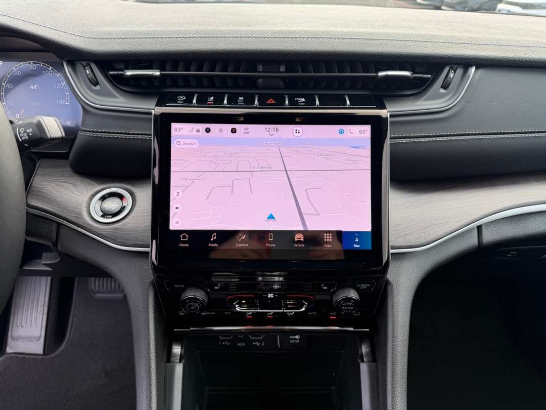 2025 Jeep Grand Cherokee L Limited - Image 22