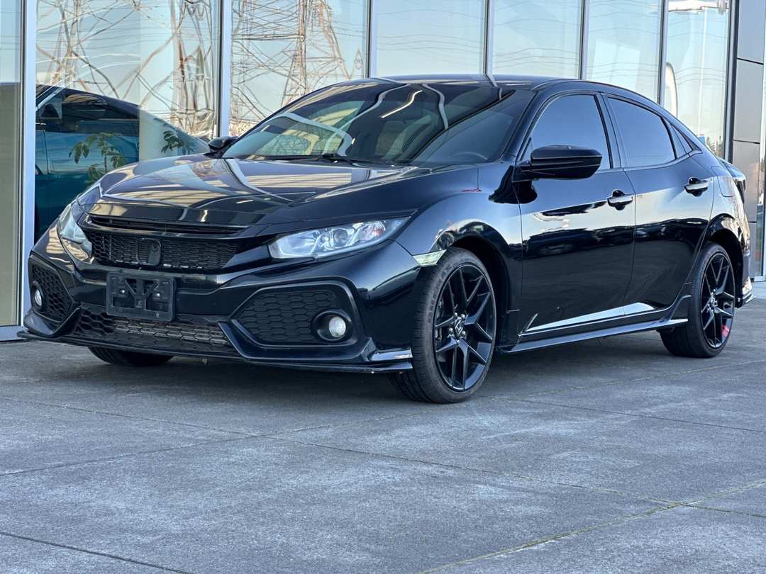 2018 Honda Civic Sport - Image 7