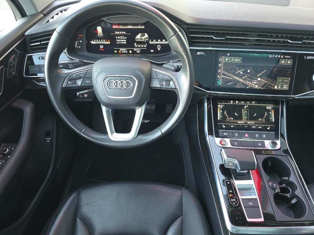 2022 Audi Q7 45 Premium - Image 13