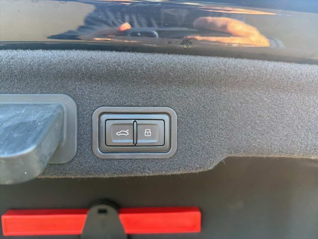 2017 Audi A8 L 3.0T - Image 21