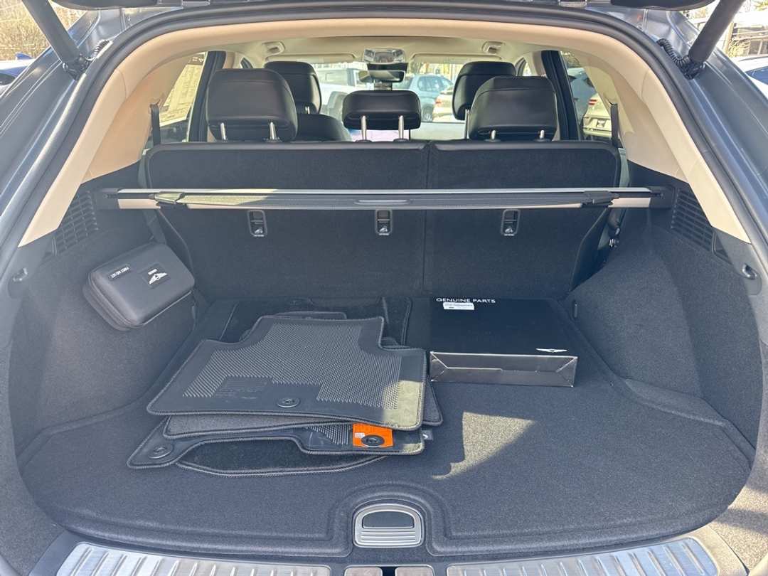 2026 Genesis Gv70 2.5T Select - Image 12