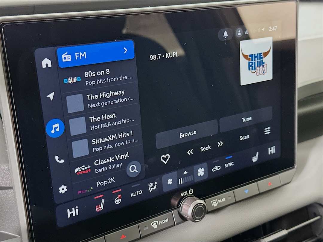 2026 Toyota Rav4 SE - Image 15