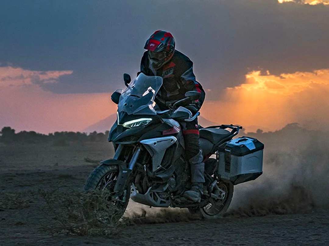 2024 Ducati Multistrada V4 Rally Adventure Travel & Radar - Image 21
