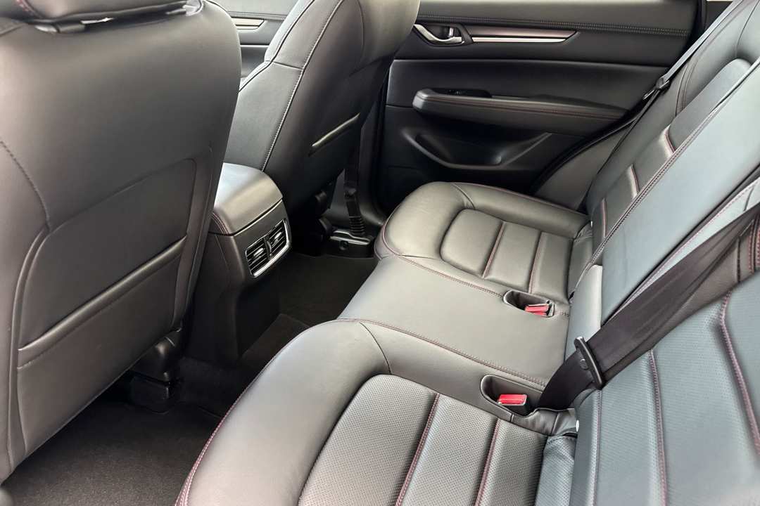 2025 MAZDA CX-5 2.5 S Carbon Edition - Image 12