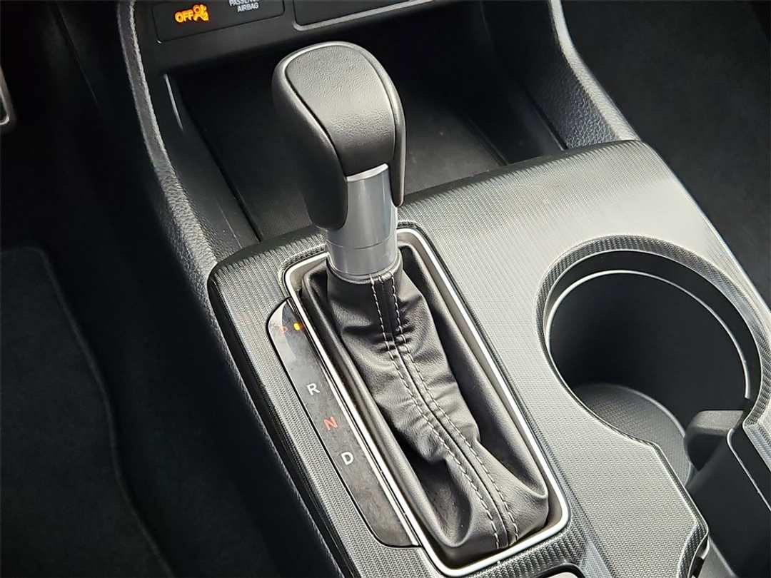 2025 Honda Civic Sport - Image 20